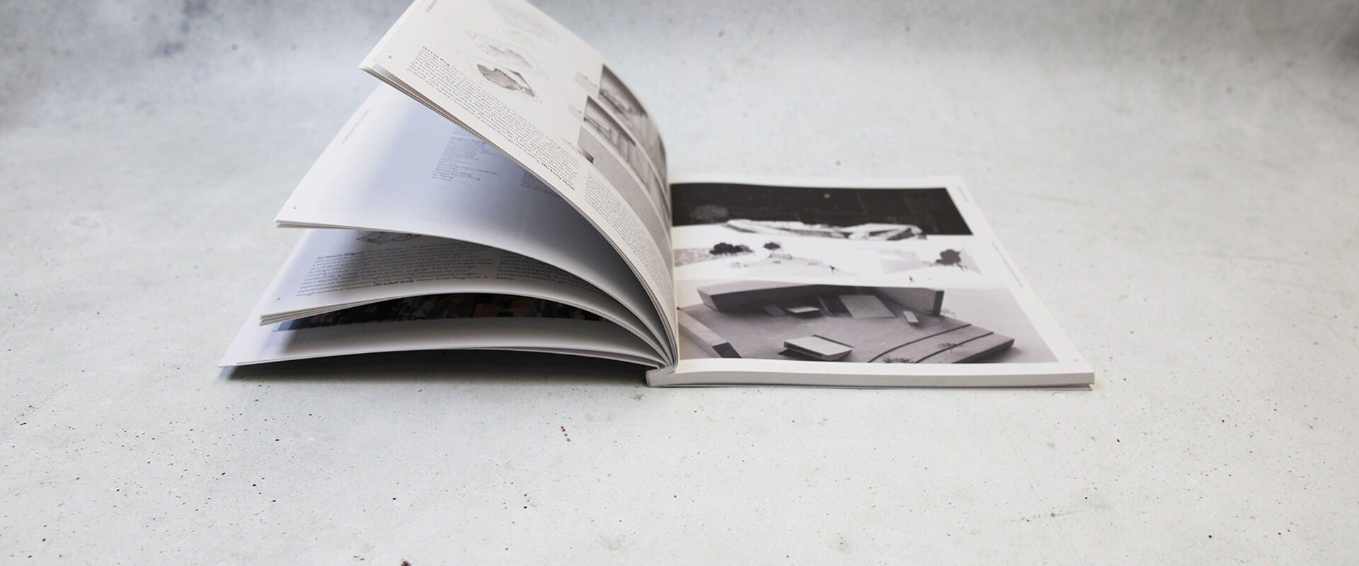 USYD Architecture / Perfect bound 210x240mm 120pp booklet
